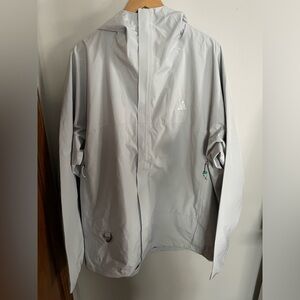 Nike ACG Cascade Rains Storm Fit Jacket Photon White Size XL Tall DV9415-025